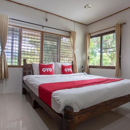 Oyo 909 Guiding Star Resort Τσιάνγκ Μάι Εξωτερικό φωτογραφία