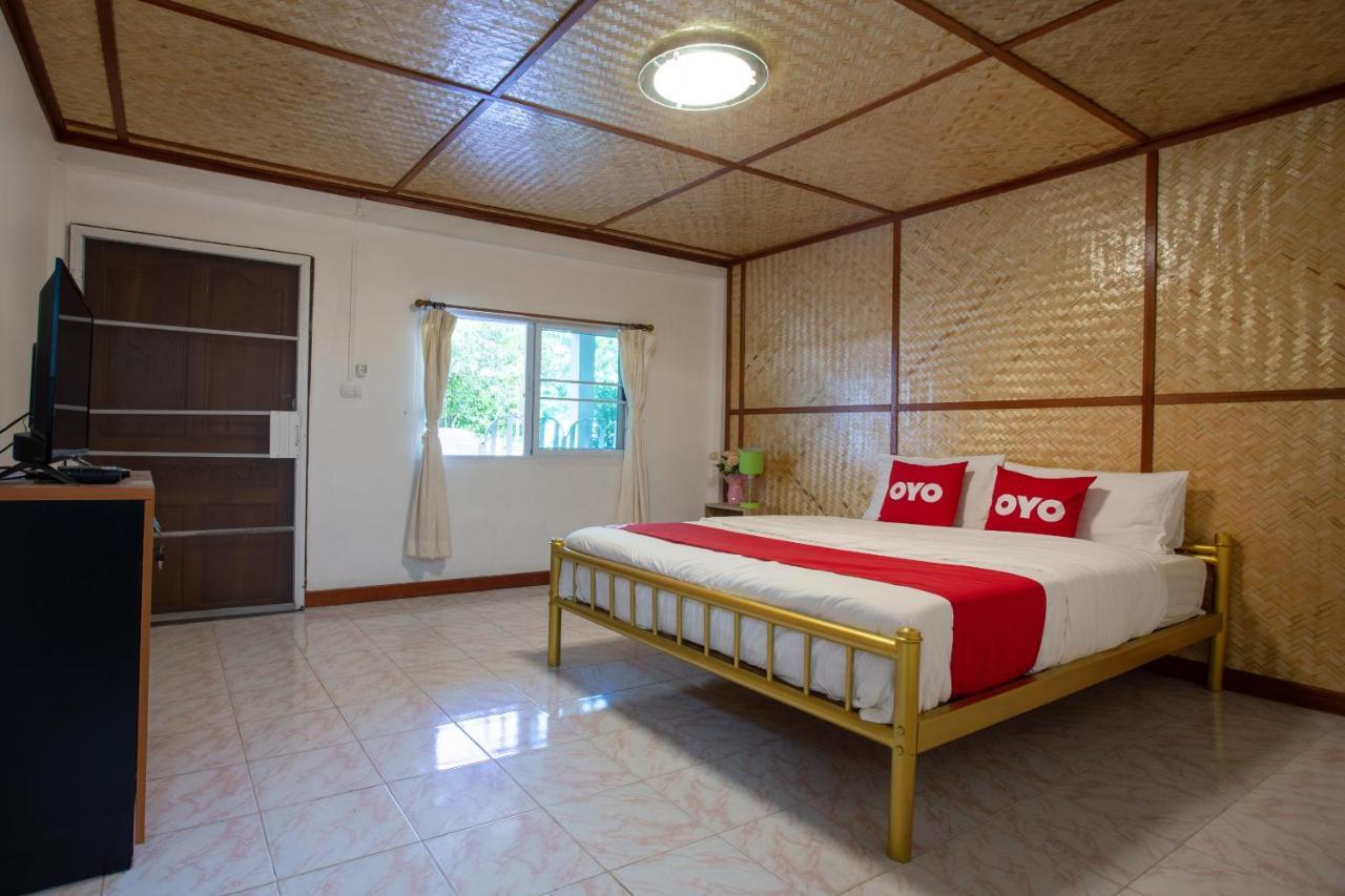 Oyo 909 Guiding Star Resort Τσιάνγκ Μάι Εξωτερικό φωτογραφία