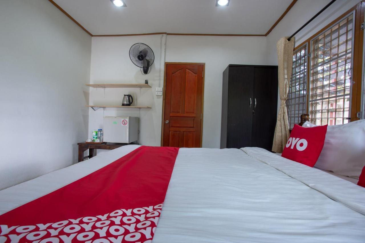 Oyo 909 Guiding Star Resort Τσιάνγκ Μάι Εξωτερικό φωτογραφία
