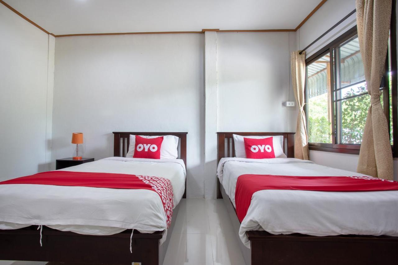 Oyo 909 Guiding Star Resort Τσιάνγκ Μάι Εξωτερικό φωτογραφία