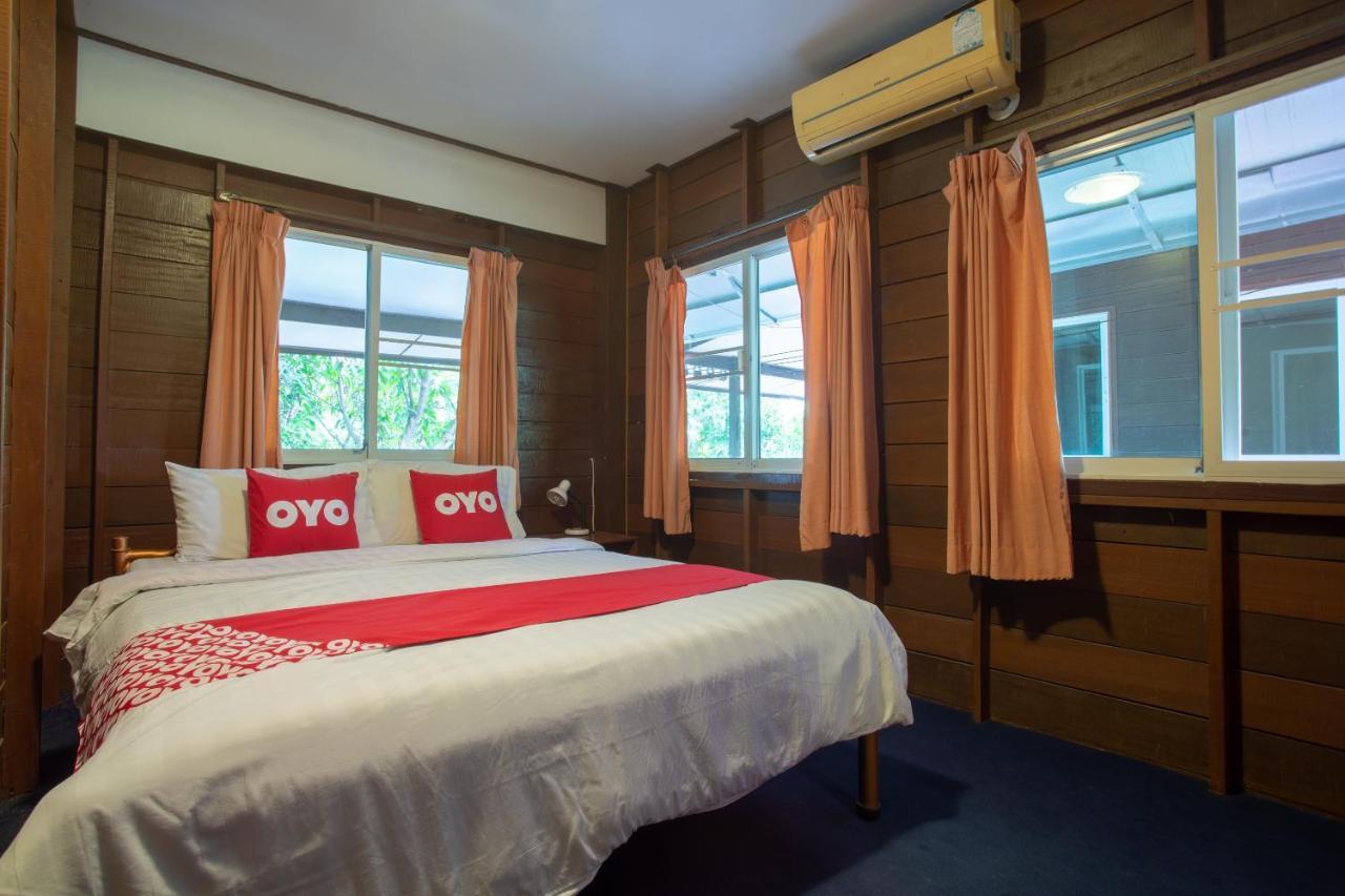 Oyo 909 Guiding Star Resort Τσιάνγκ Μάι Εξωτερικό φωτογραφία