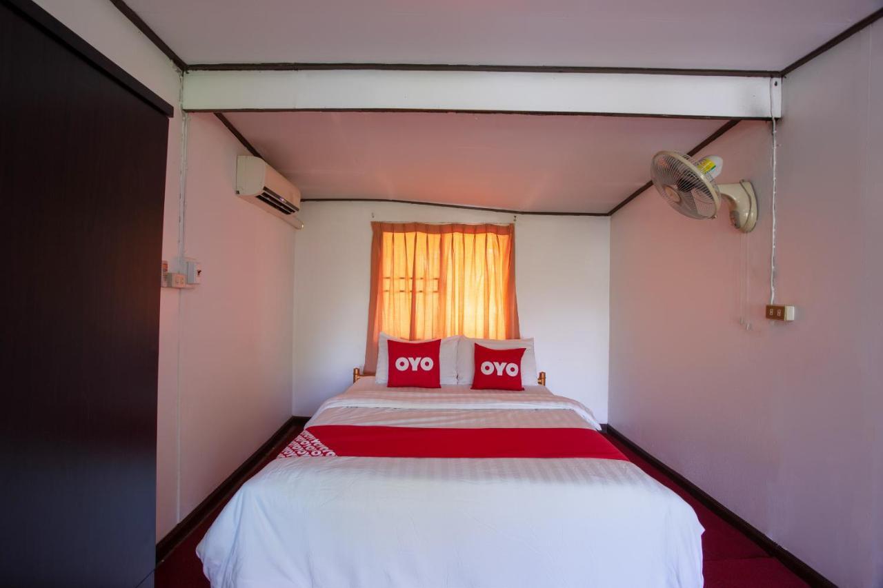 Oyo 909 Guiding Star Resort Τσιάνγκ Μάι Εξωτερικό φωτογραφία