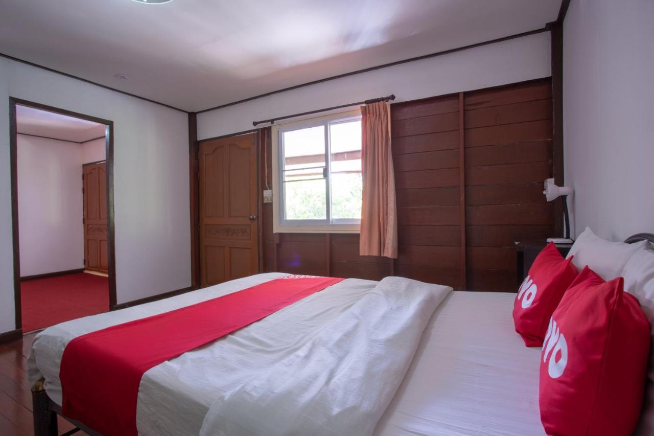 Oyo 909 Guiding Star Resort Τσιάνγκ Μάι Εξωτερικό φωτογραφία