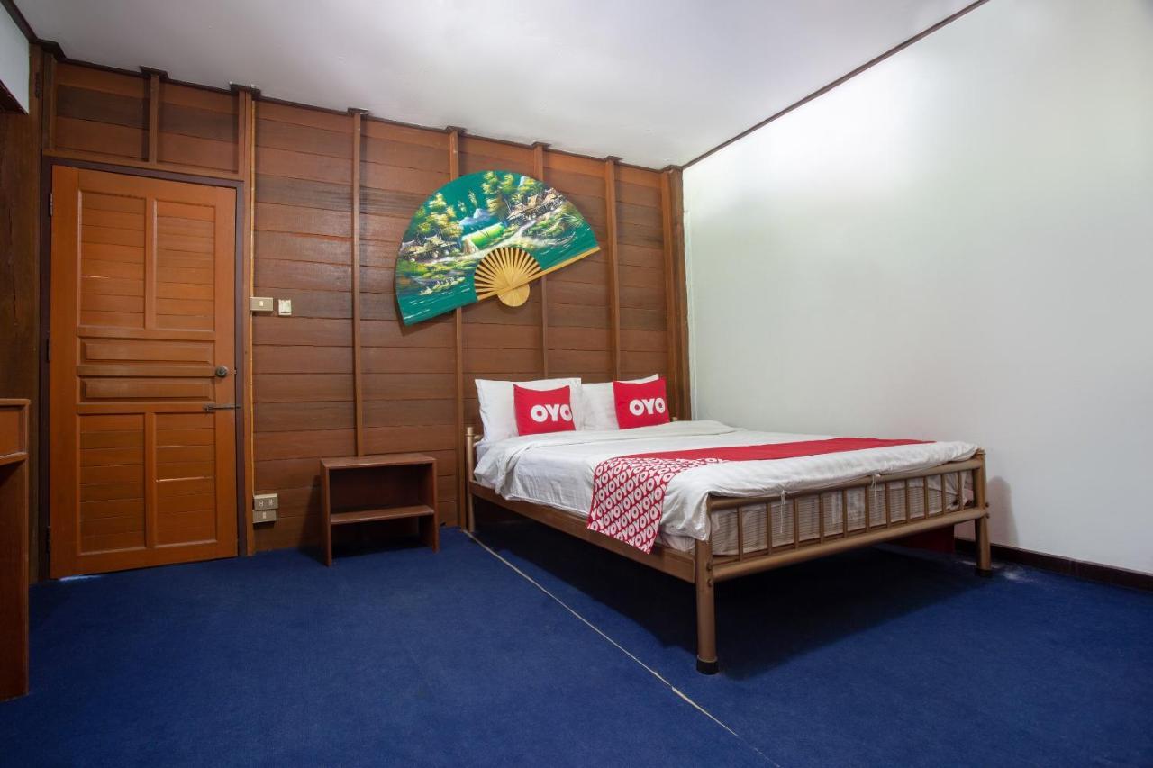 Oyo 909 Guiding Star Resort Τσιάνγκ Μάι Εξωτερικό φωτογραφία