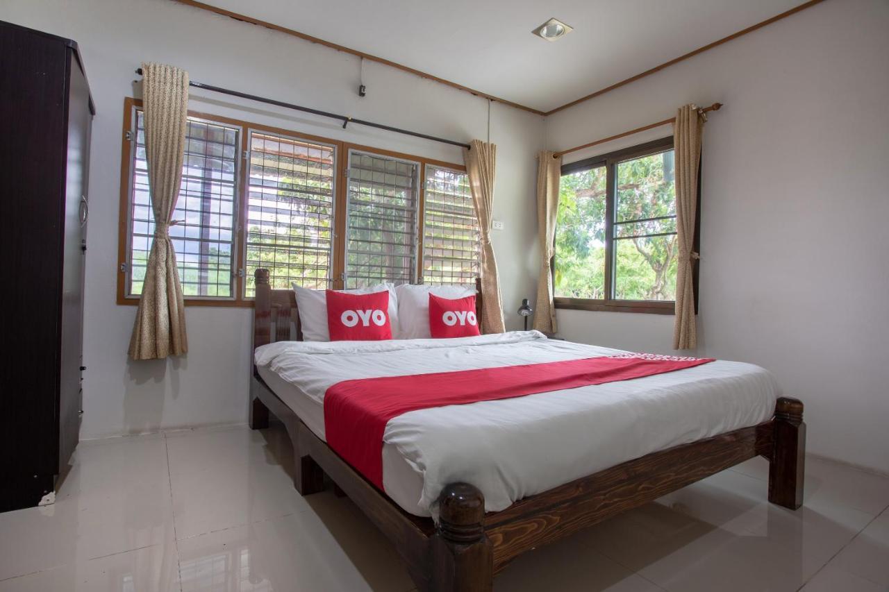 Oyo 909 Guiding Star Resort Τσιάνγκ Μάι Εξωτερικό φωτογραφία
