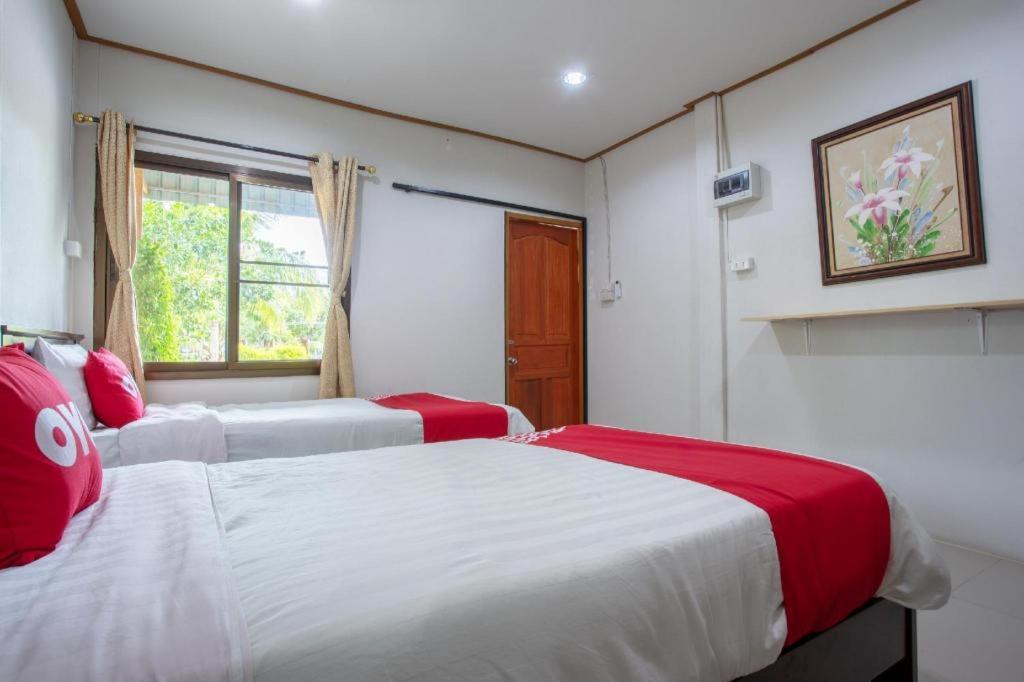 Oyo 909 Guiding Star Resort Τσιάνγκ Μάι Εξωτερικό φωτογραφία