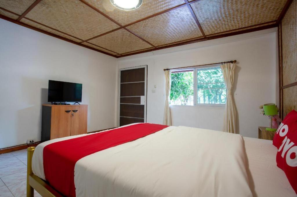 Oyo 909 Guiding Star Resort Τσιάνγκ Μάι Εξωτερικό φωτογραφία