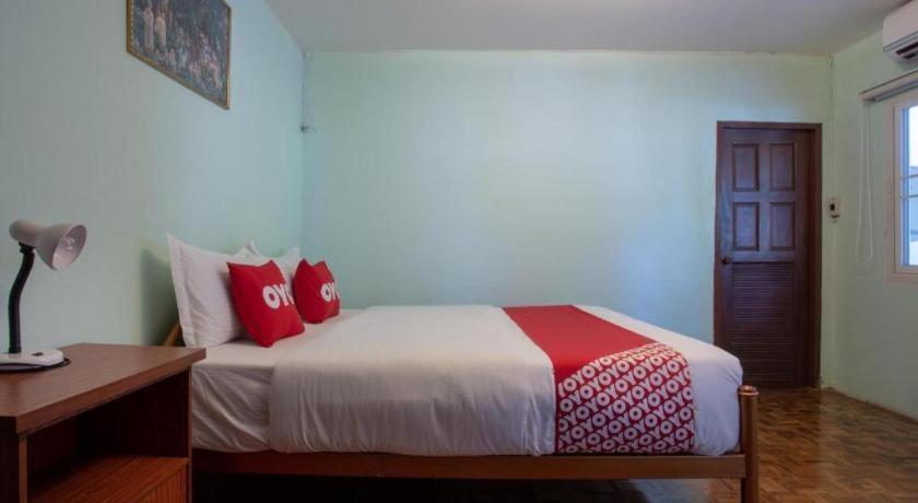 Oyo 909 Guiding Star Resort Τσιάνγκ Μάι Εξωτερικό φωτογραφία
