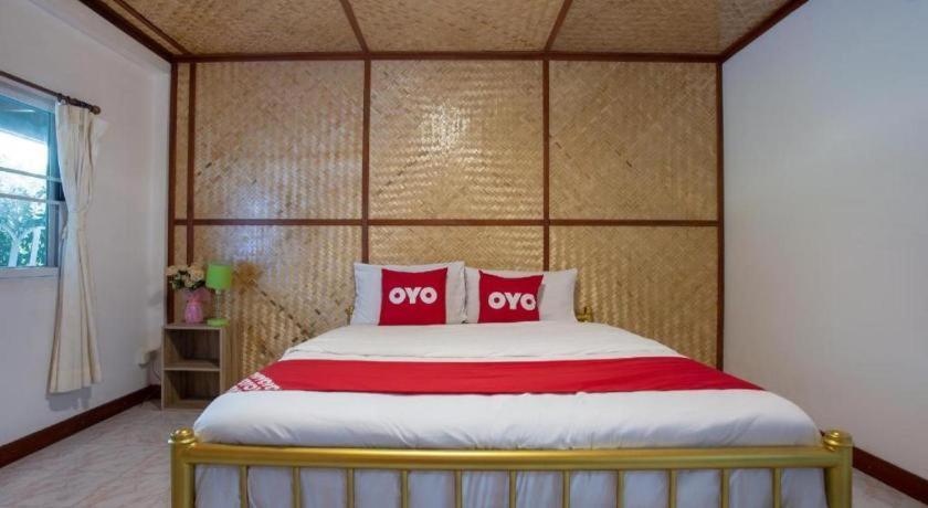 Oyo 909 Guiding Star Resort Τσιάνγκ Μάι Εξωτερικό φωτογραφία
