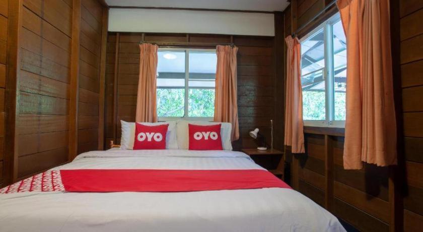 Oyo 909 Guiding Star Resort Τσιάνγκ Μάι Εξωτερικό φωτογραφία