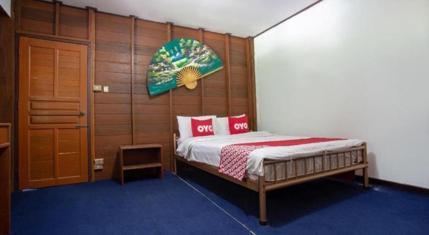 Oyo 909 Guiding Star Resort Τσιάνγκ Μάι Εξωτερικό φωτογραφία